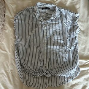 ABERCROMBIE & FITCH Striped Shirt with no sleeves